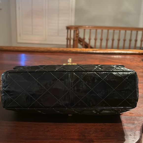 CHANEL Timeless Classique Double Flap Patent Leather Handbag - Picture 4 of 12
